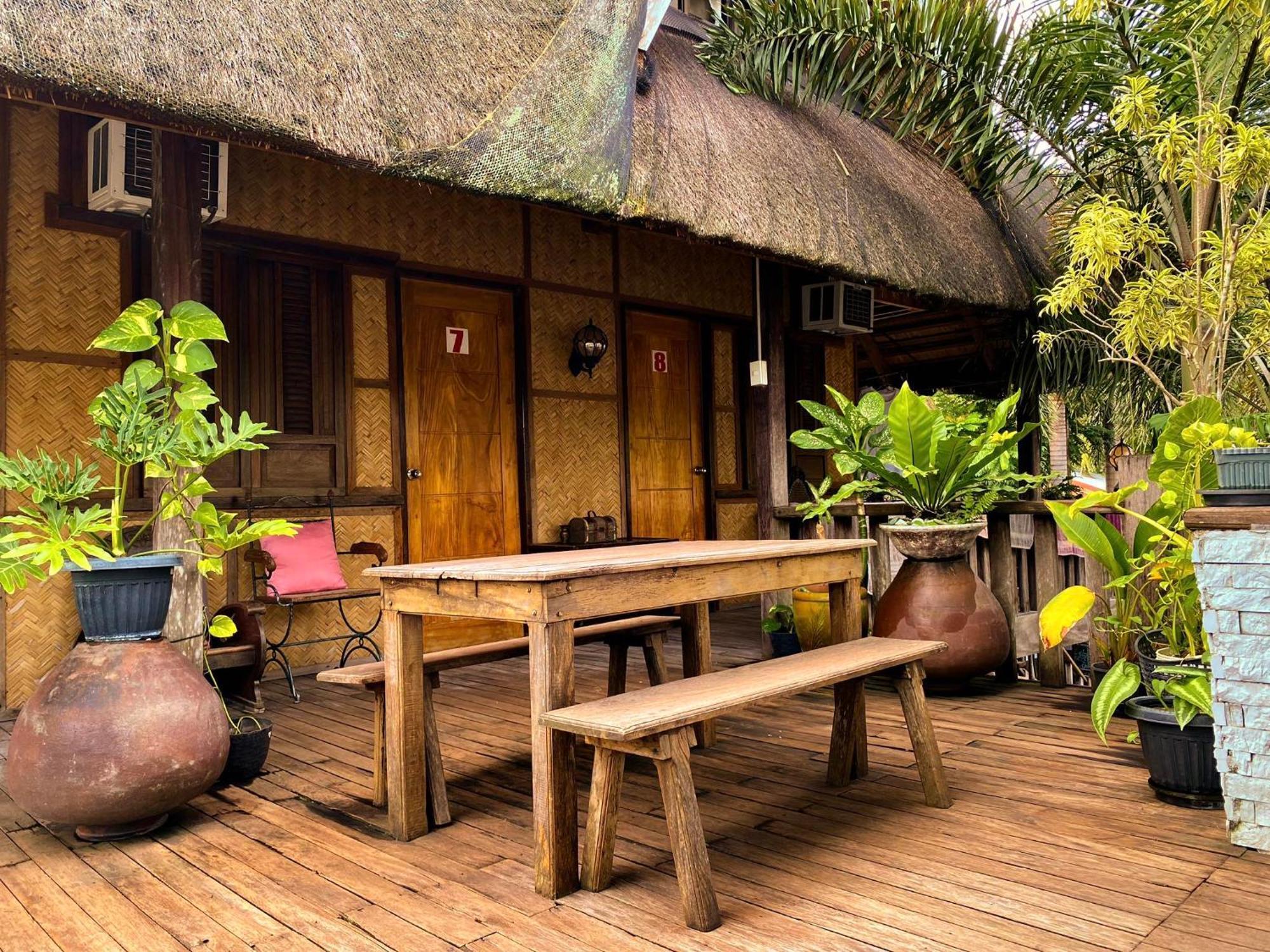 Mount Pinatubo Base Camp At Casa Hermogina Santa Juliana Exterior photo
